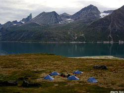 Campamento en el fiordo de Tasermiut